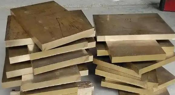 Wear resistant aluminum bronze plate